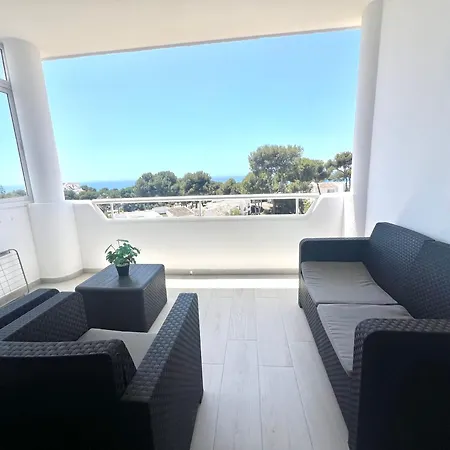 Apartament Bright With Amazing Terrace, Air, Overlooking The Garden And Sea, 2 Bedrooms, Sleeps 4, Swimming Pool And Gardens In A Very Quiet Area La Cala De Mijas