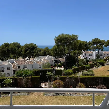 Bright With Amazing Terrace, Air, Overlooking The Garden And Sea, 2 Bedrooms, Sleeps 4, Swimming Pool And Gardens In A Very Quiet Area La Cala De Mijas